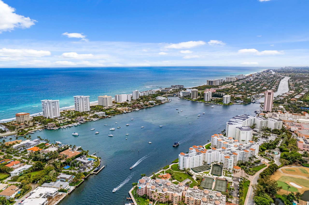 Lake Boca in Boca Raton, FL: Boating, Waterfront Living & Luxury Real Estate Guide