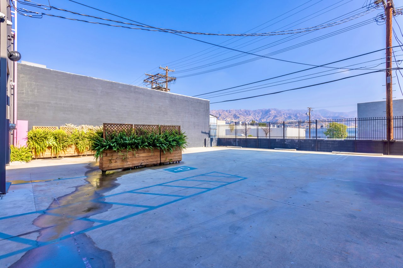 3058 N. Lima St.