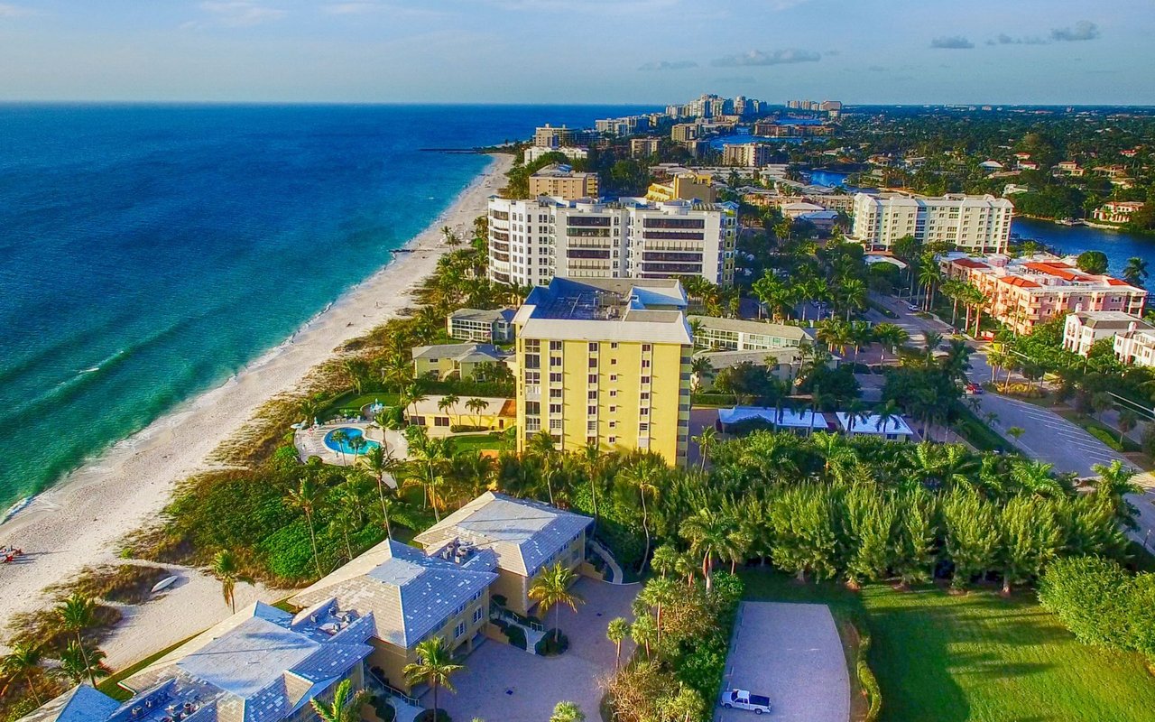 Downtown Naples