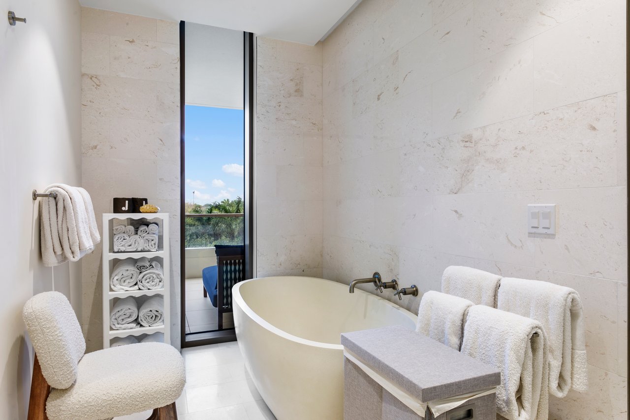 La Clara West Palm Beach, 402