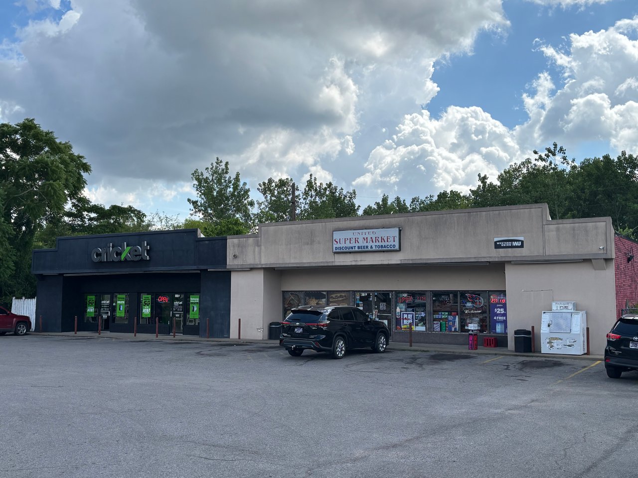 413 and 417 Myatt Drive