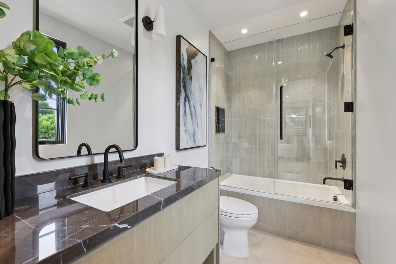 4113 Woodman Ave, Sherman Oaks