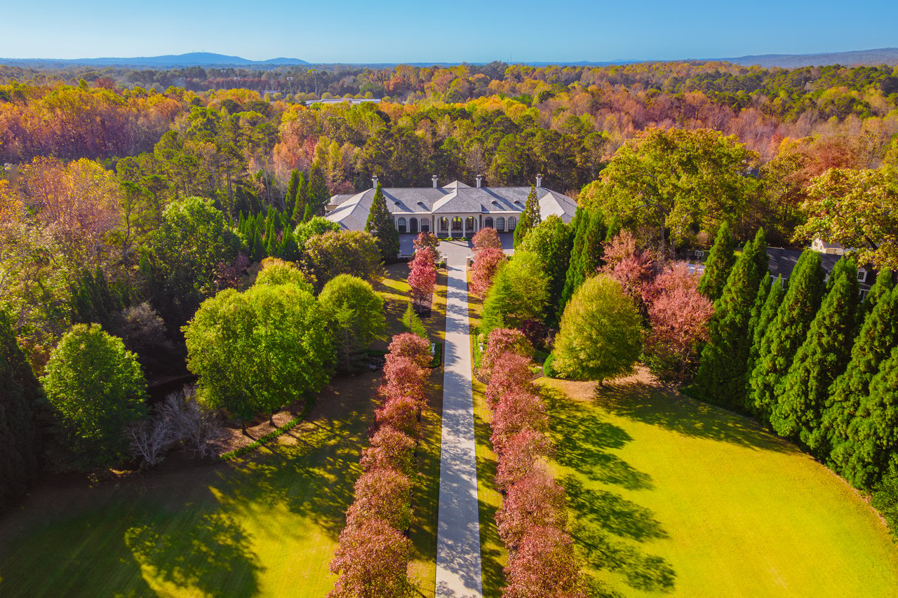 Aerial view of the 13090 Freemanville Road estate in Milton, Georgia