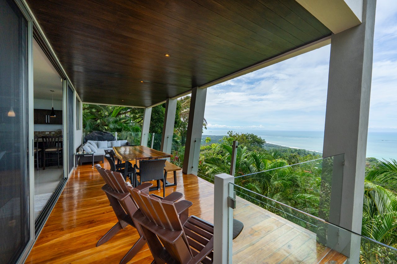 A Modern Jungle Haven with Panoramic Whales Tail Views