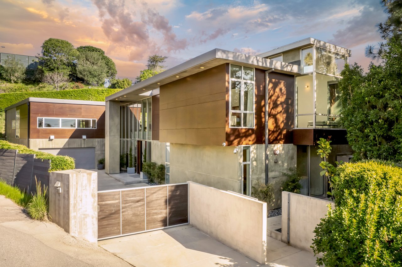 1290 Angelo Dr, Beverly Hills