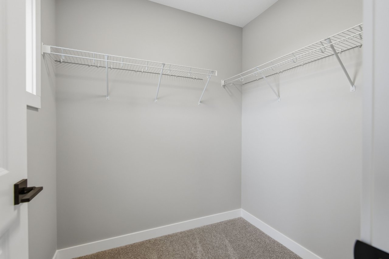 51 Belvedere Crescent SE