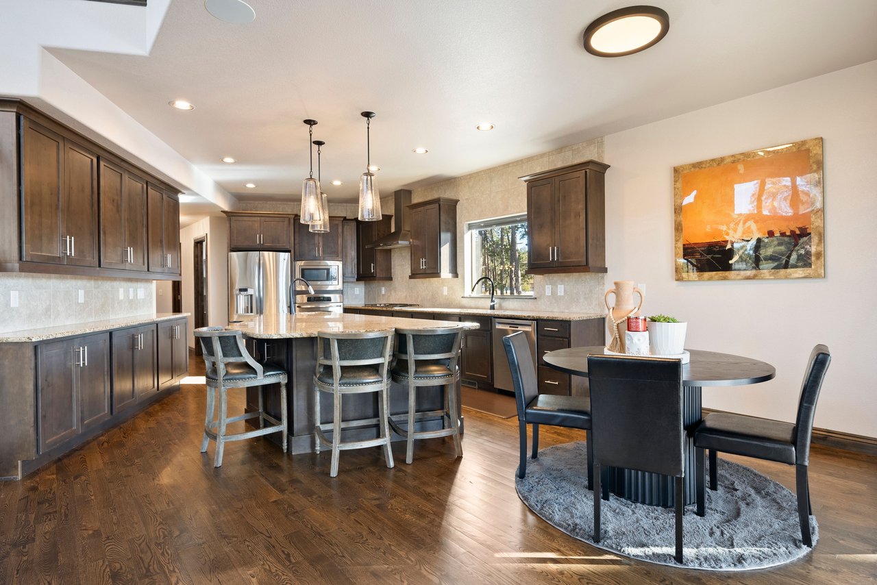 17576 Cabin Hill Lane