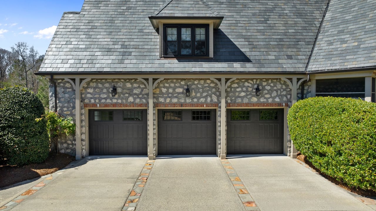525 Lake Lynn Road