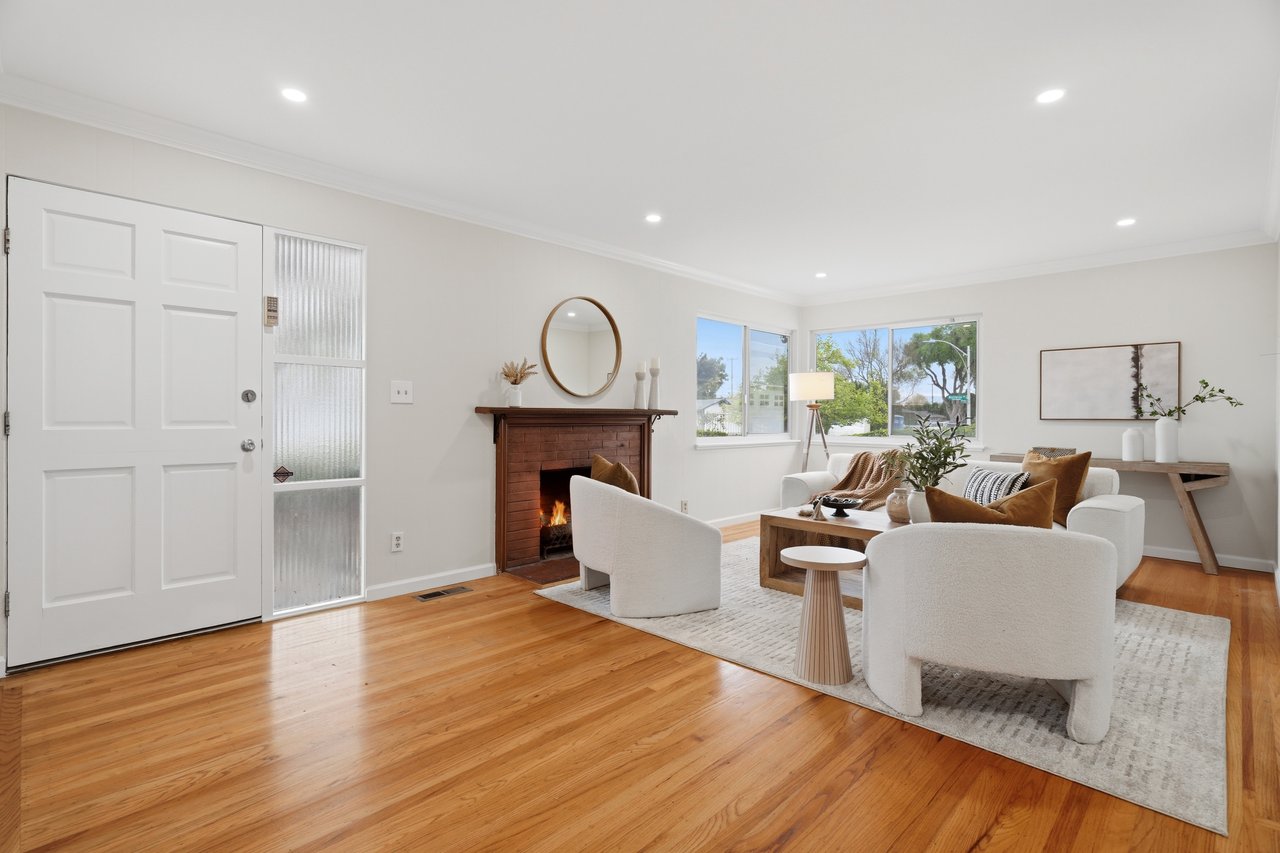 3240 Santa Maria Avenue