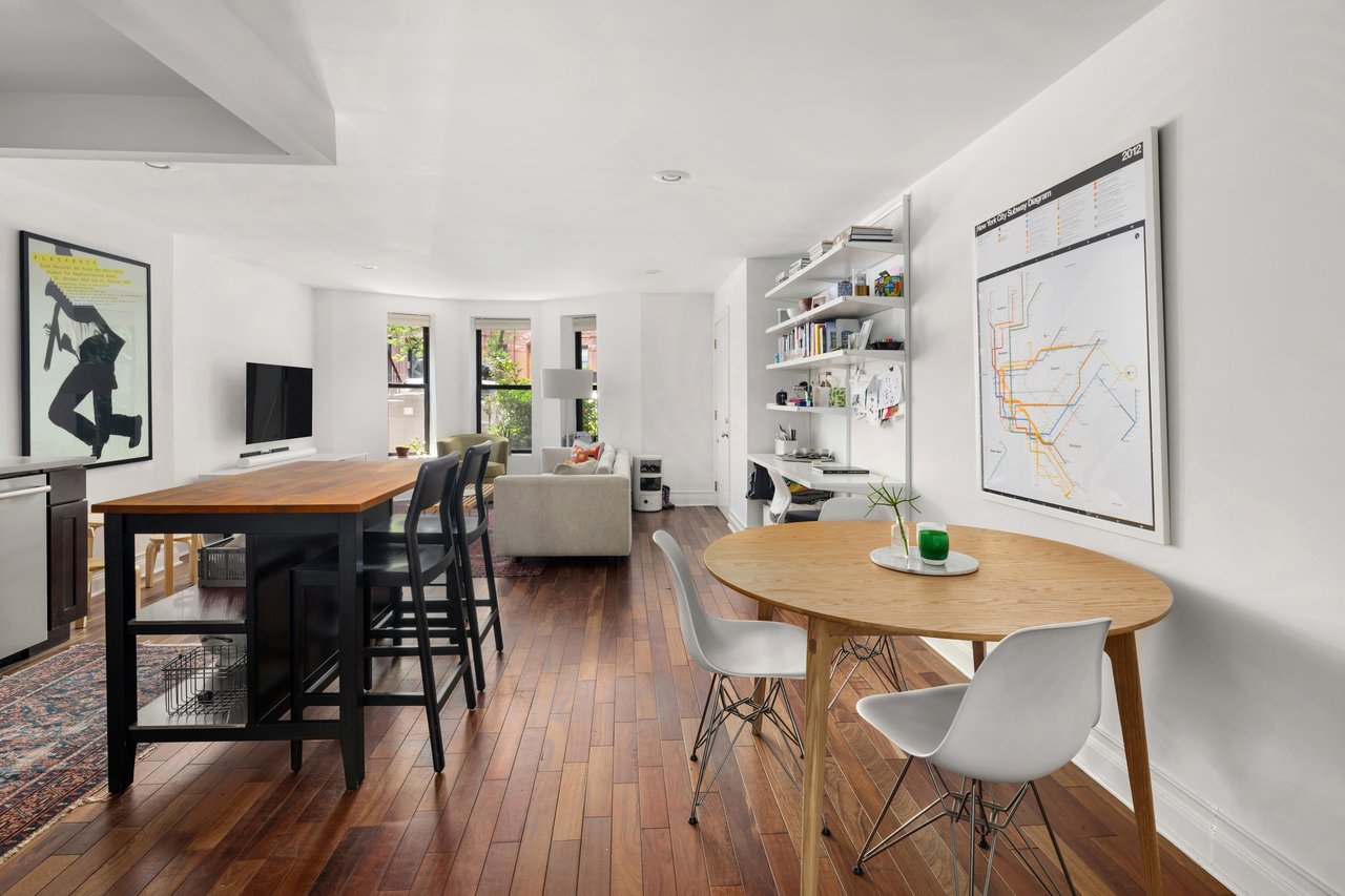 407 2ND Street