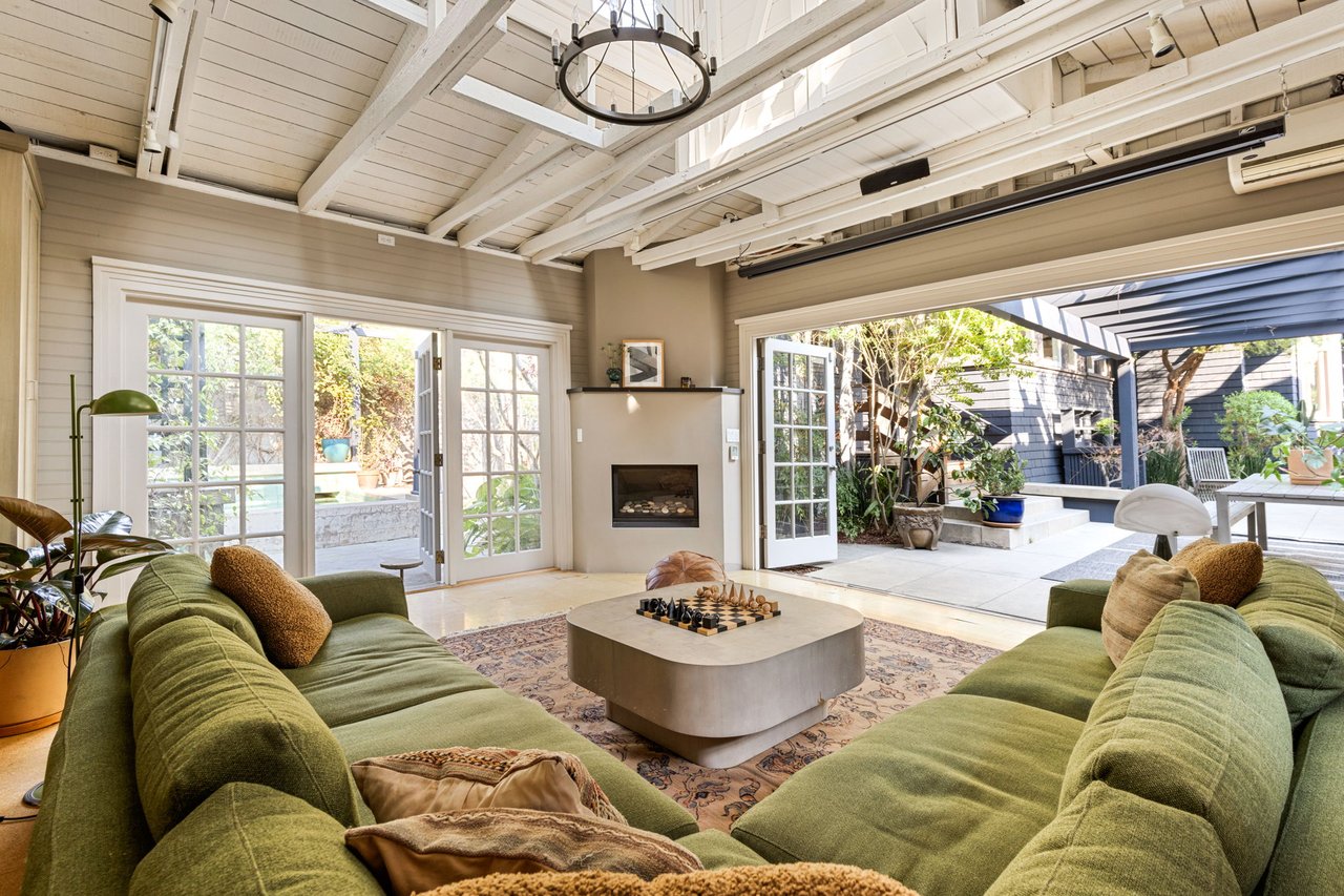 Timeless Craftsman. Larchmont Village