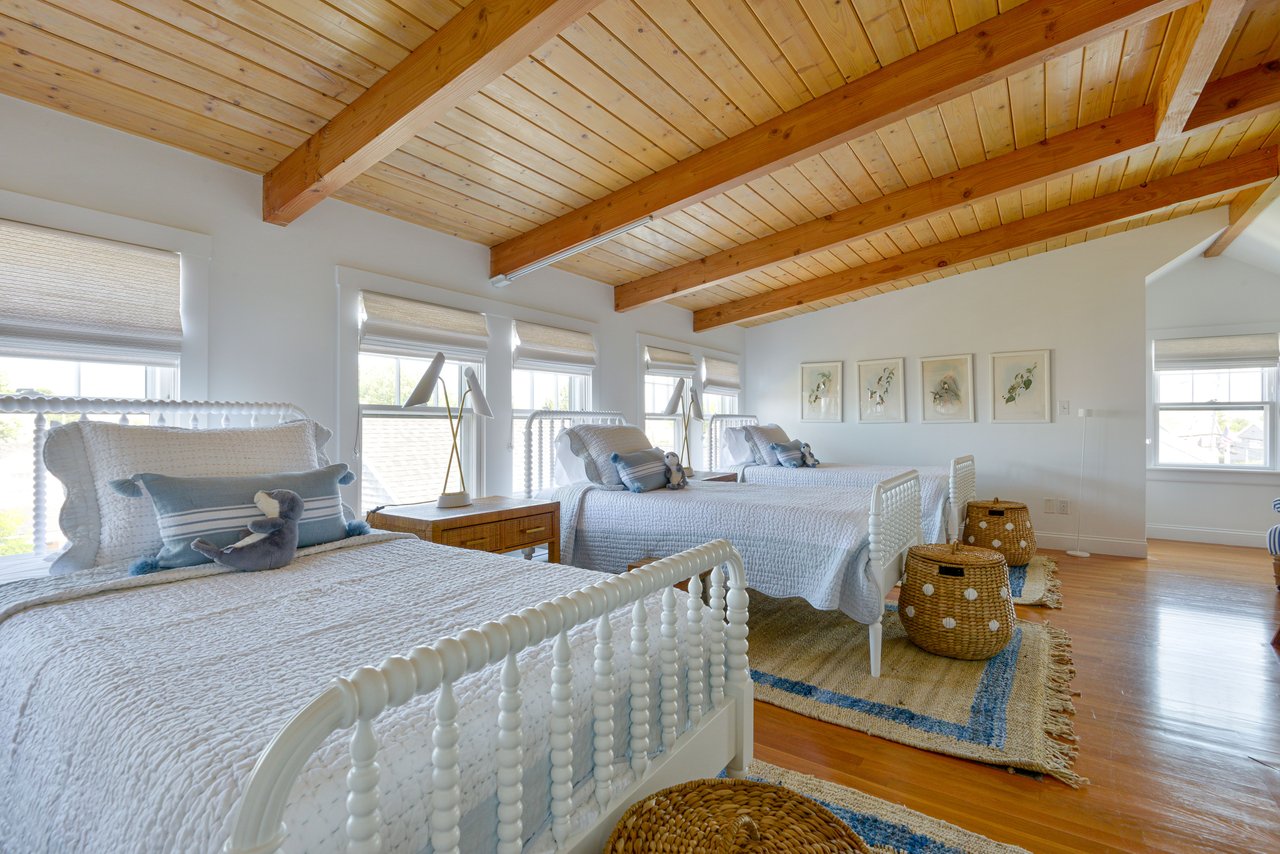 3 North Beach Street