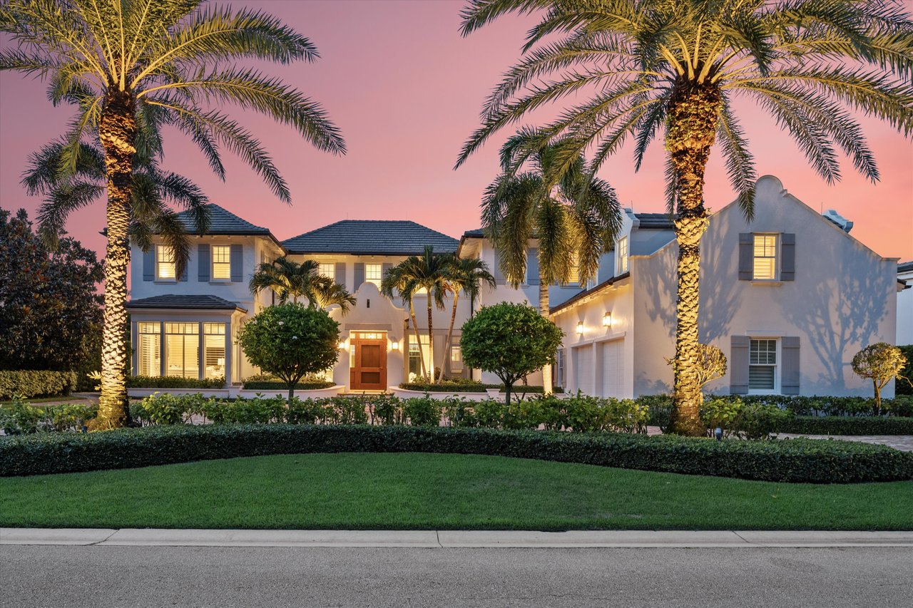 194 Locha Drive