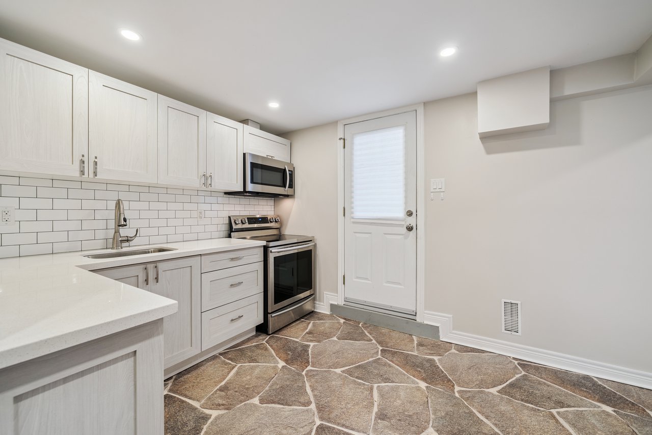 118 Wheeler Cres, Stouffville