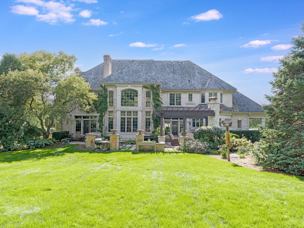36W540 Hunters Gate Road St. Charles