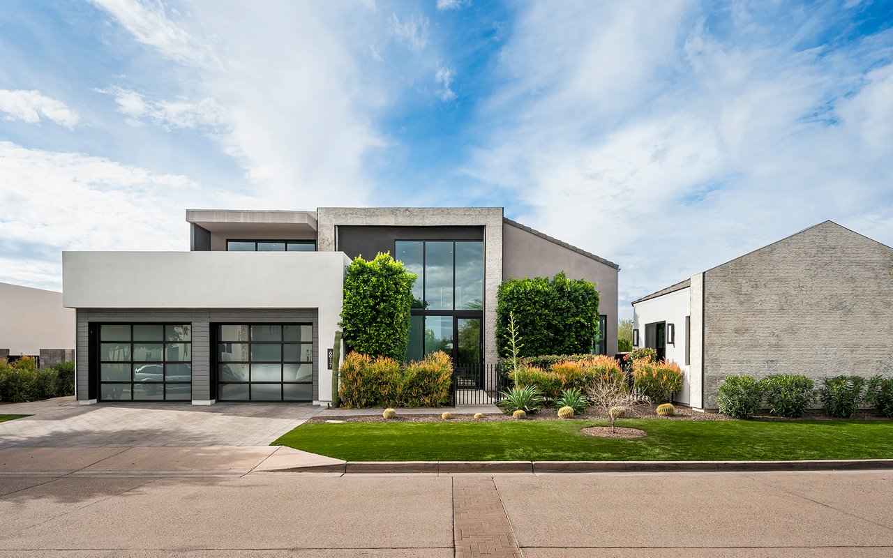 6917 E CACTUS WREN Road