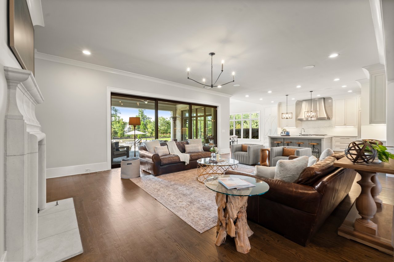  10160 Cedar Ridge Drive