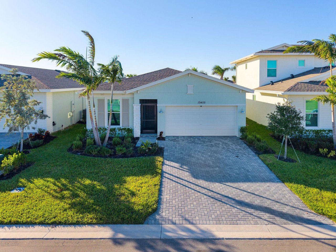 4594 133rd Road S Lucca