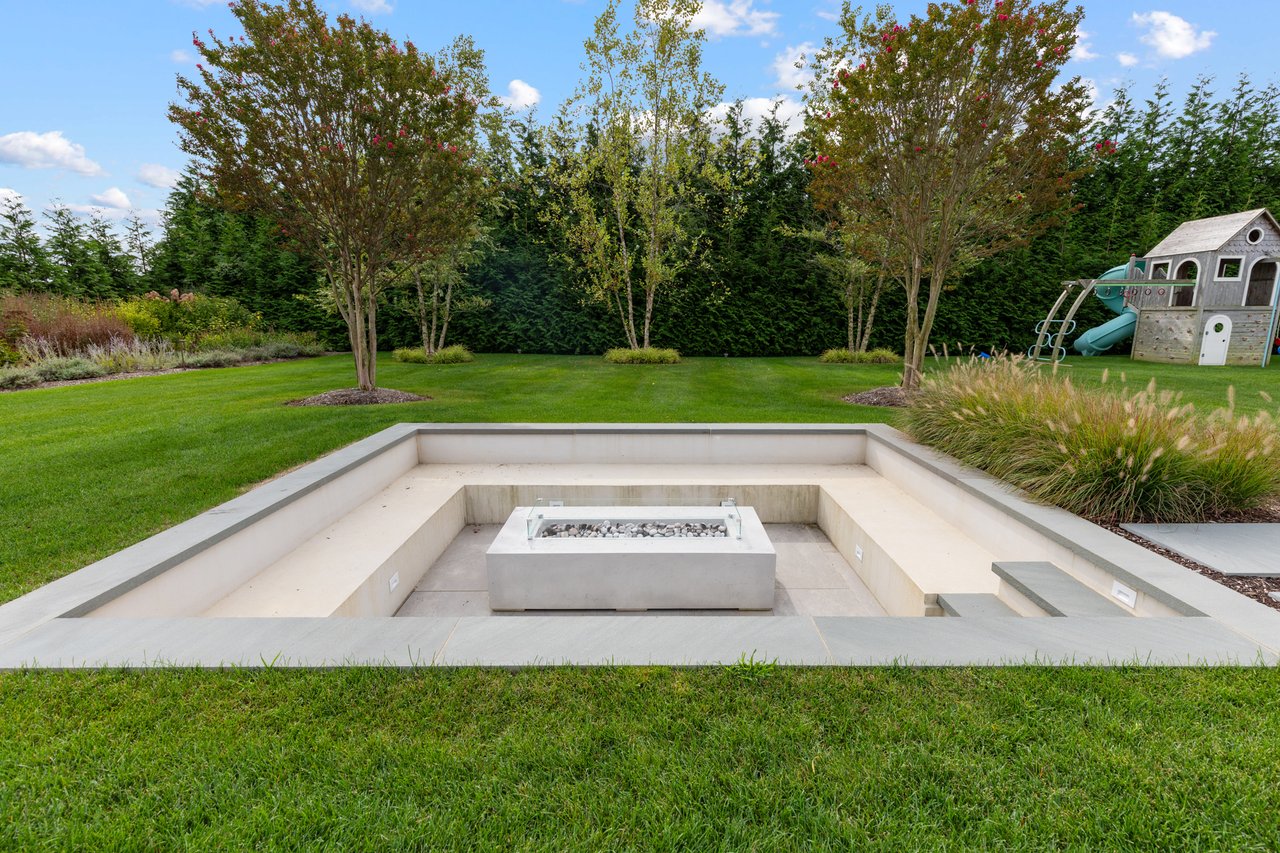 638 North Sea Mecox Road