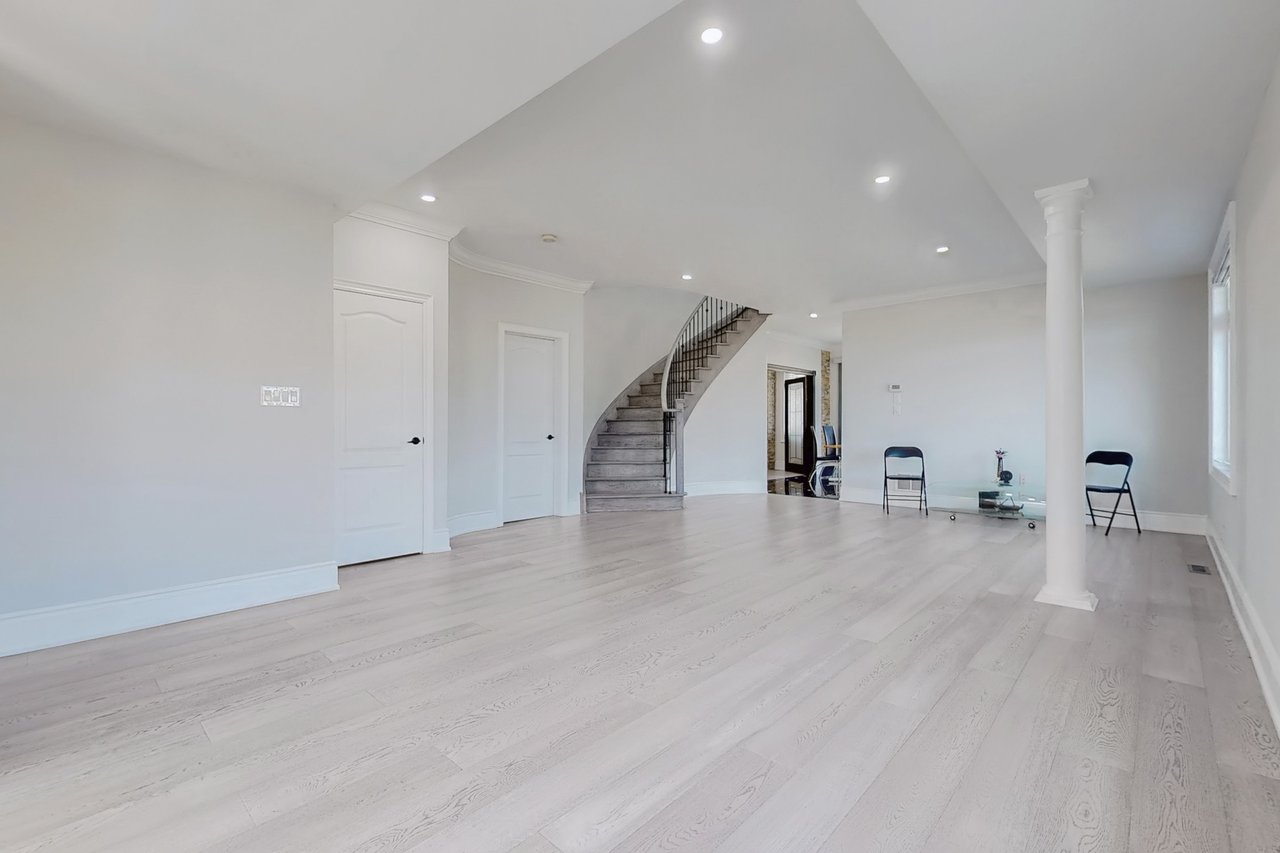 120 Valley Vista Drive