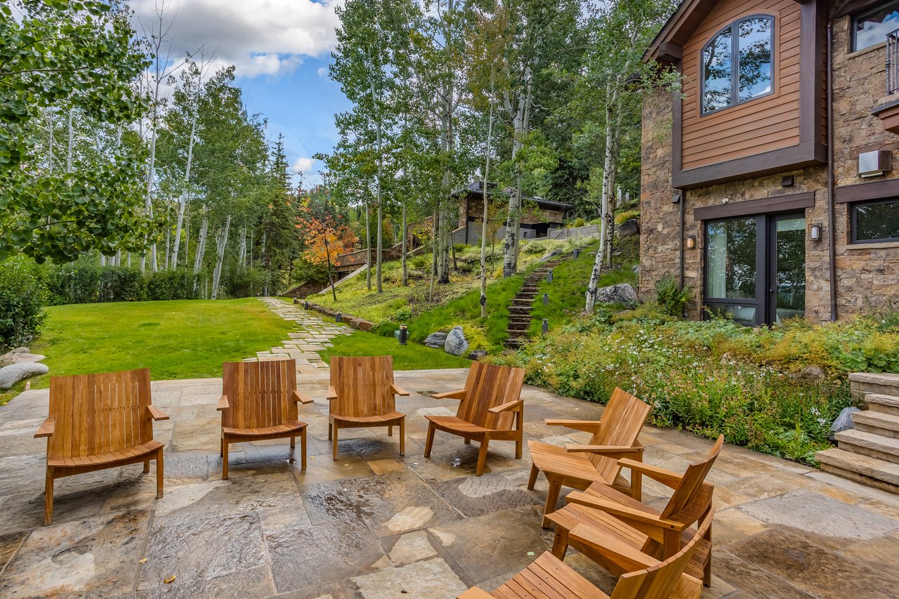 Edgewood Lane Masterpiece