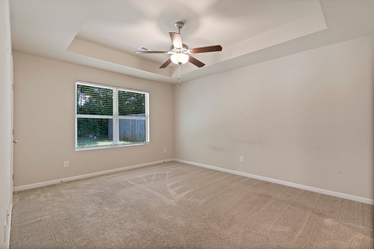 MADISON CITY SCHOOLS! Charming Home in a Great Location!