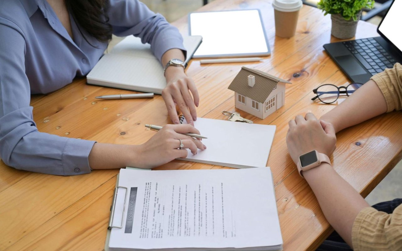 What Does Homeowners Insurance Cover? A Beginner’s Guide