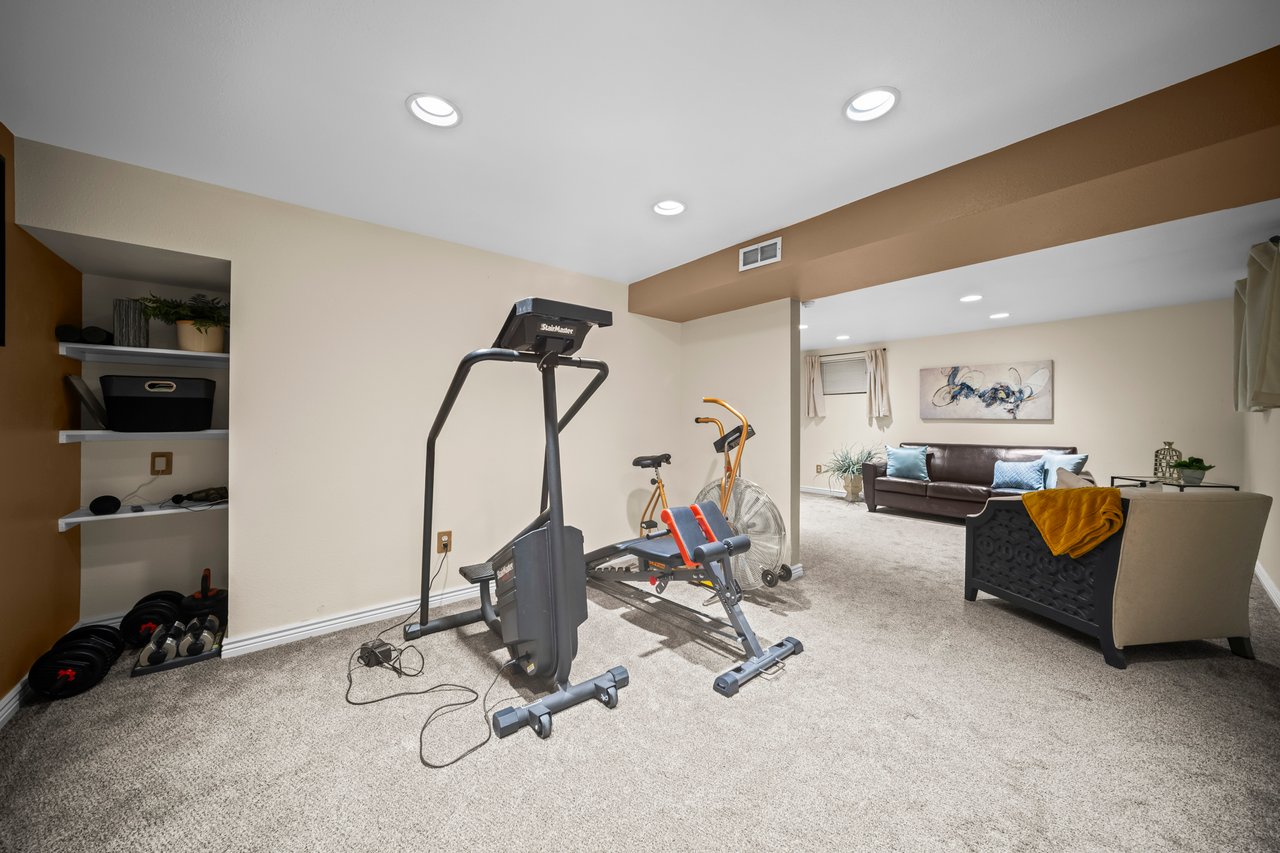 7097B  PARFET ST ARVADA, CO 80004