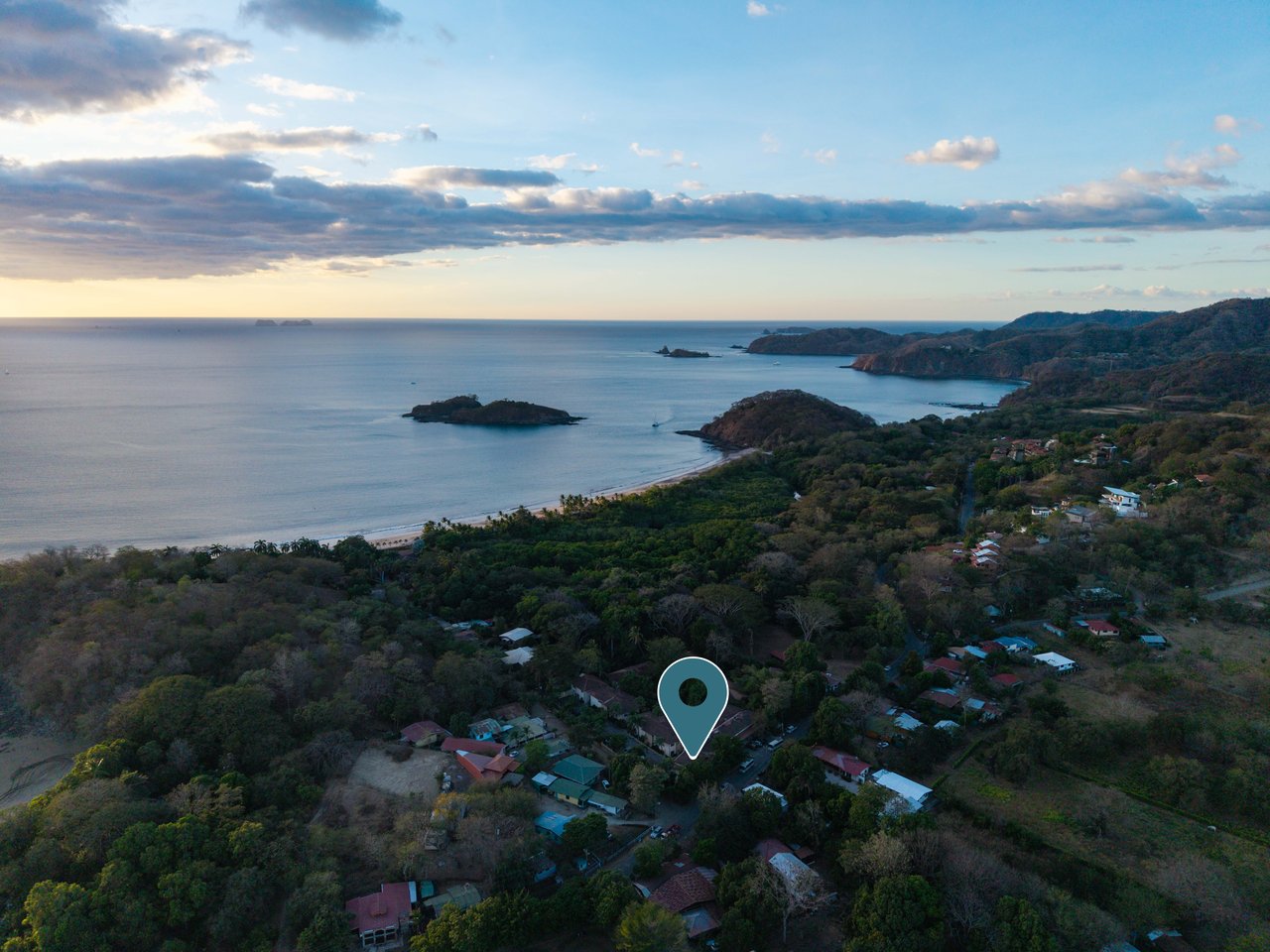 Reparito House | Turnkey Restaurant & Commercial Property for Sale