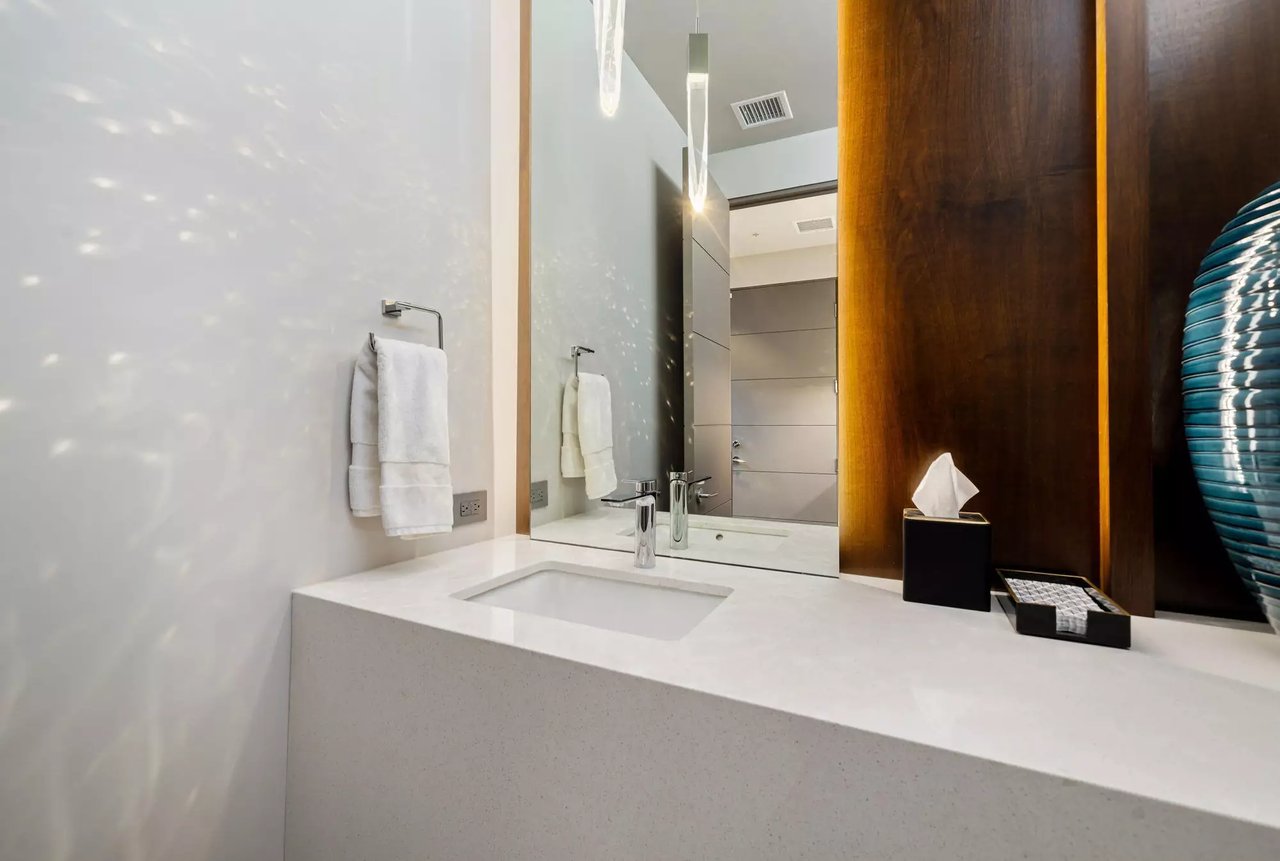 281 S Hermosa Drive 