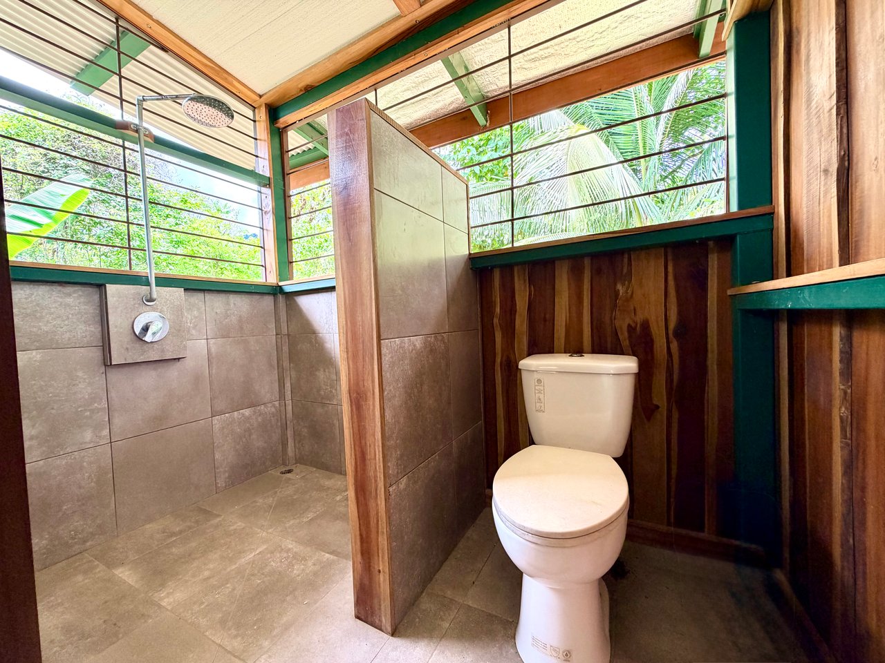 La Unión Road Investment Opportunity - 2.2 Acres with Existing Teak Cabin & River Access 