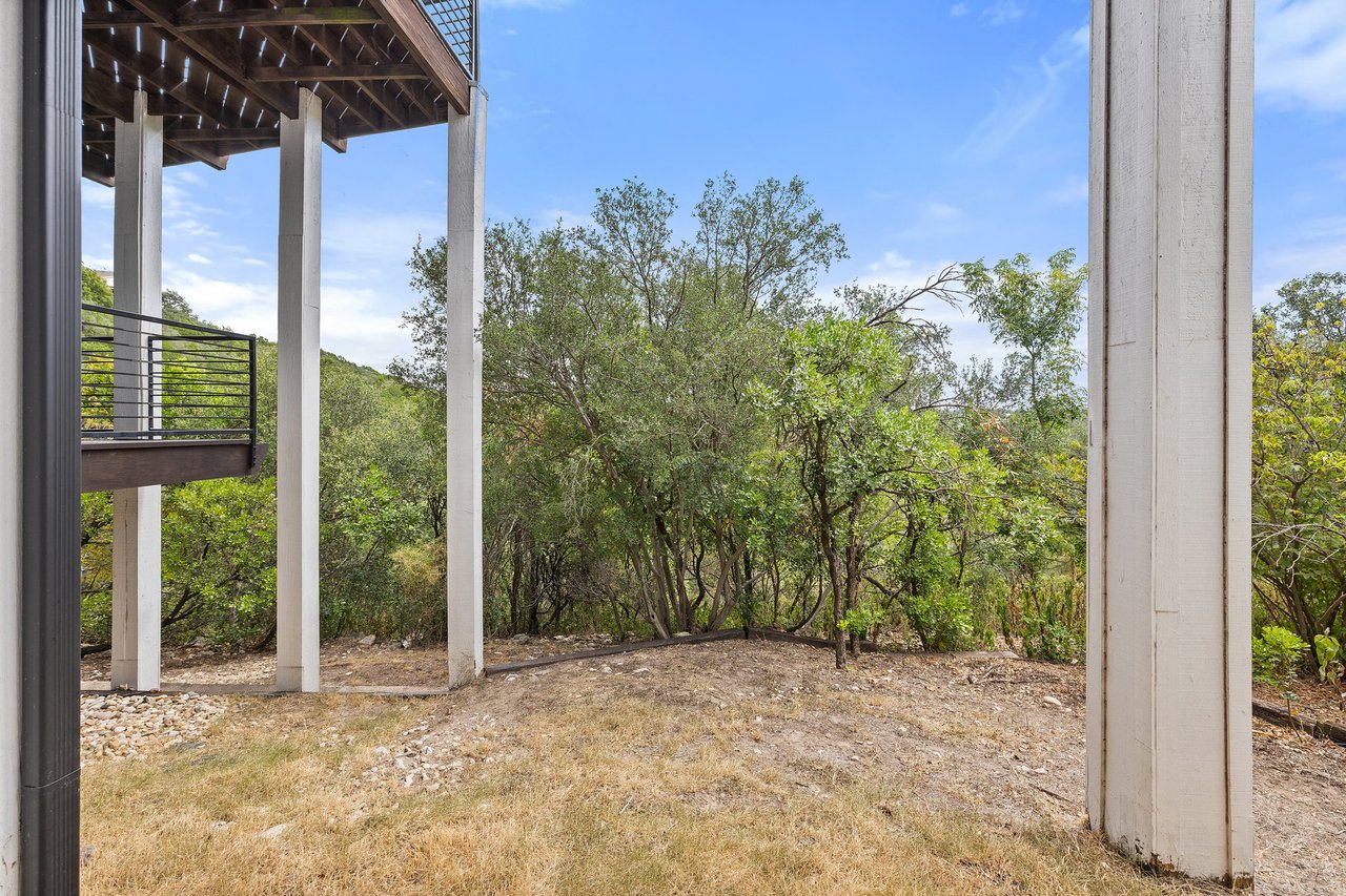 6905 Ladera Norte | Contemporary Northwest Hills Estate