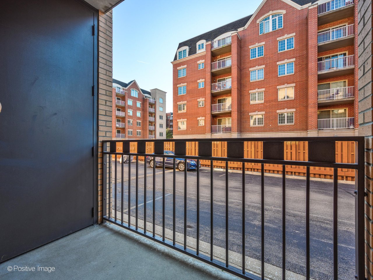 7410 W Lawrence Ave Unit 115