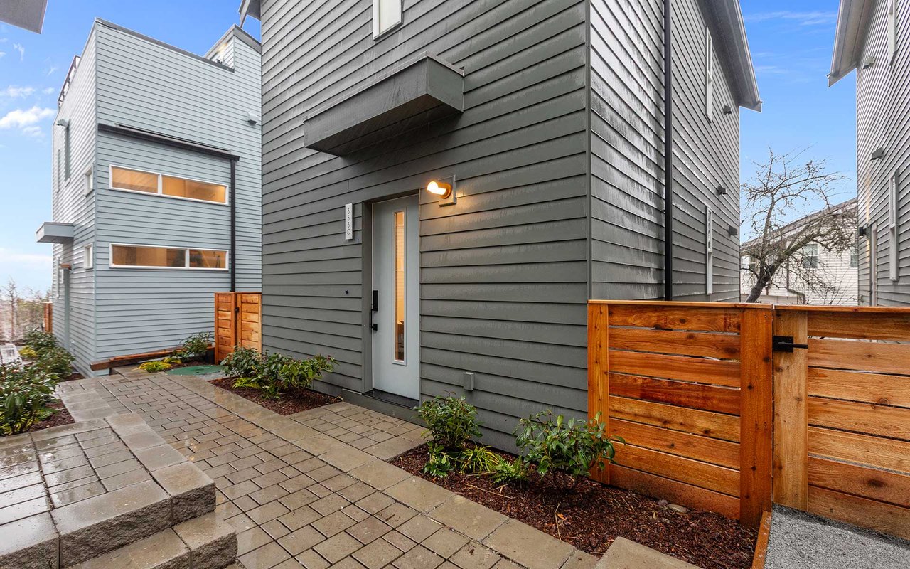 Dawson Street Cottages 3550