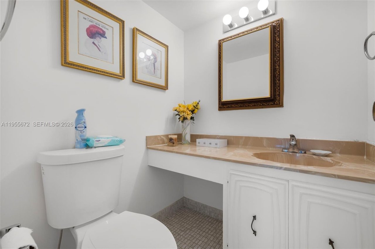 Mirasol Ocean Towers Condo, Unit 707 
