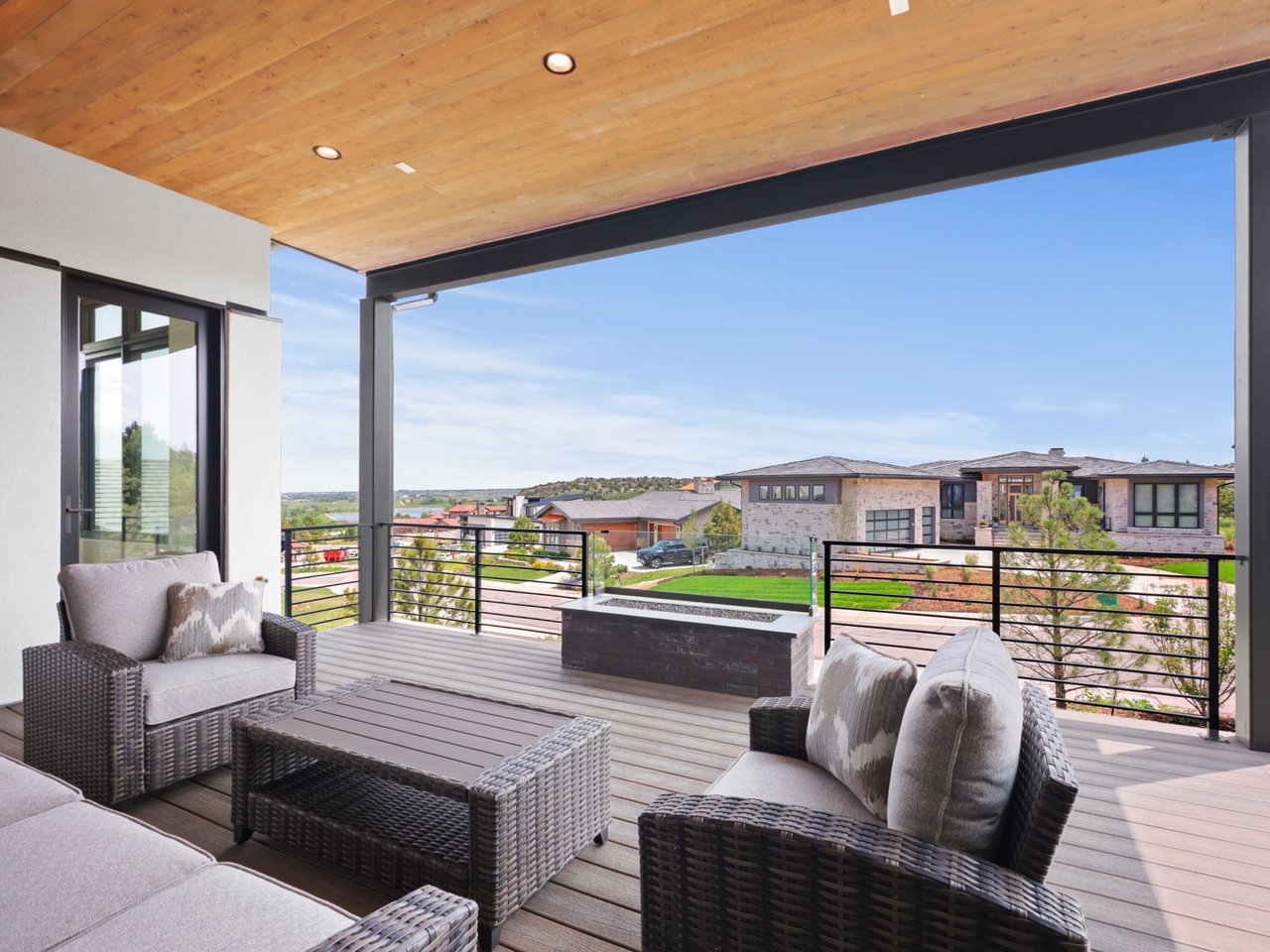 Live Elevated: Custom Luxury in the Heart of Ravenna