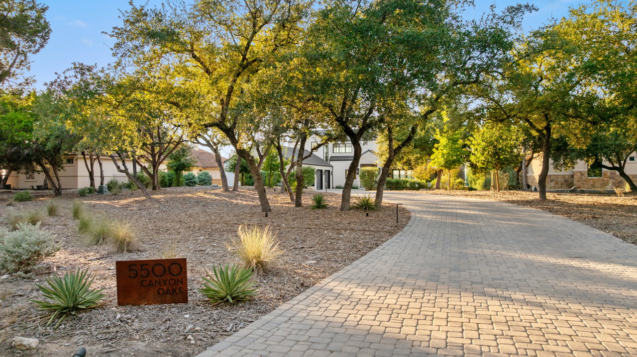 Lake Travis Waterfront
