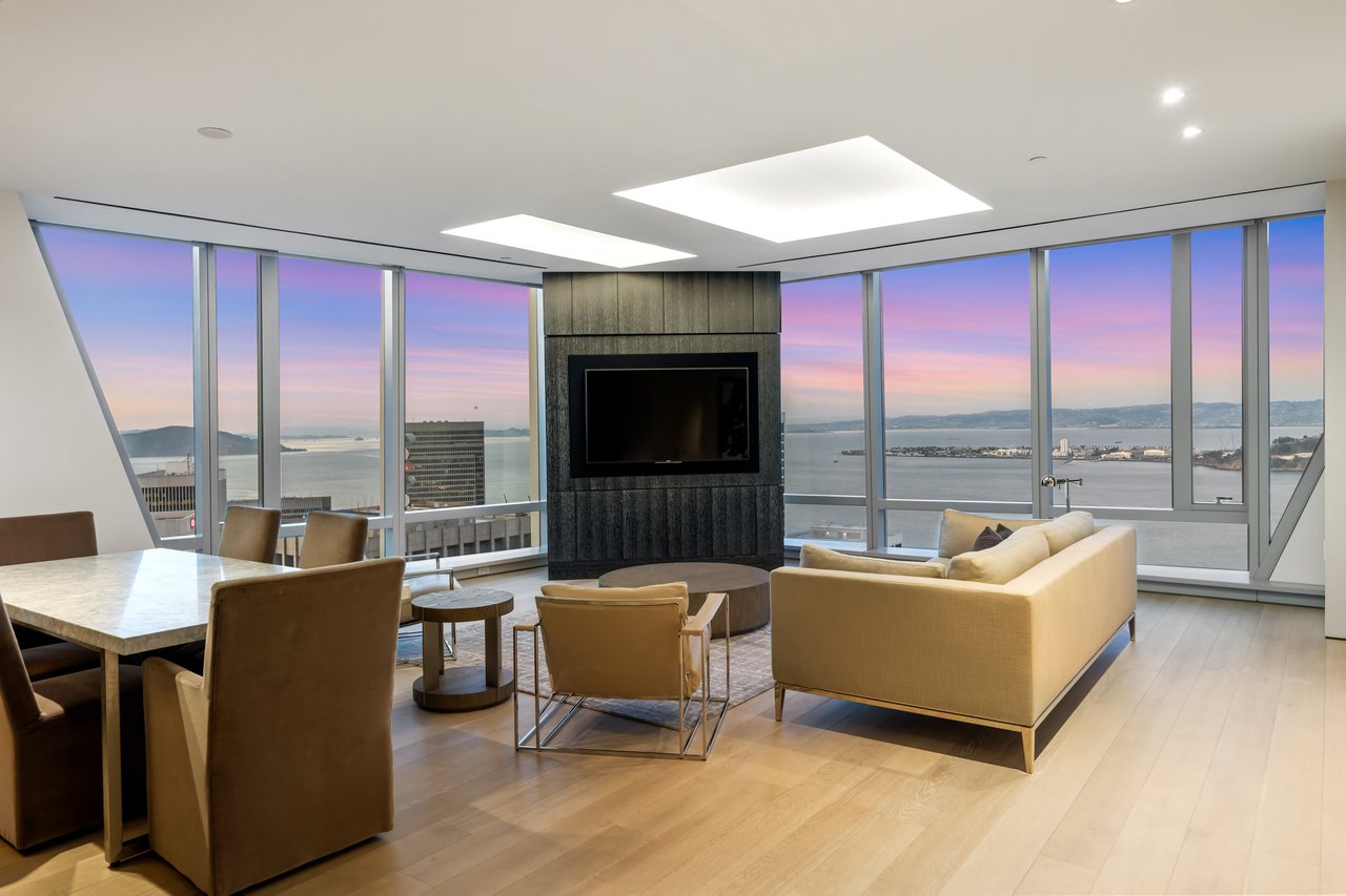 Panoramic Views at 181 Fremont