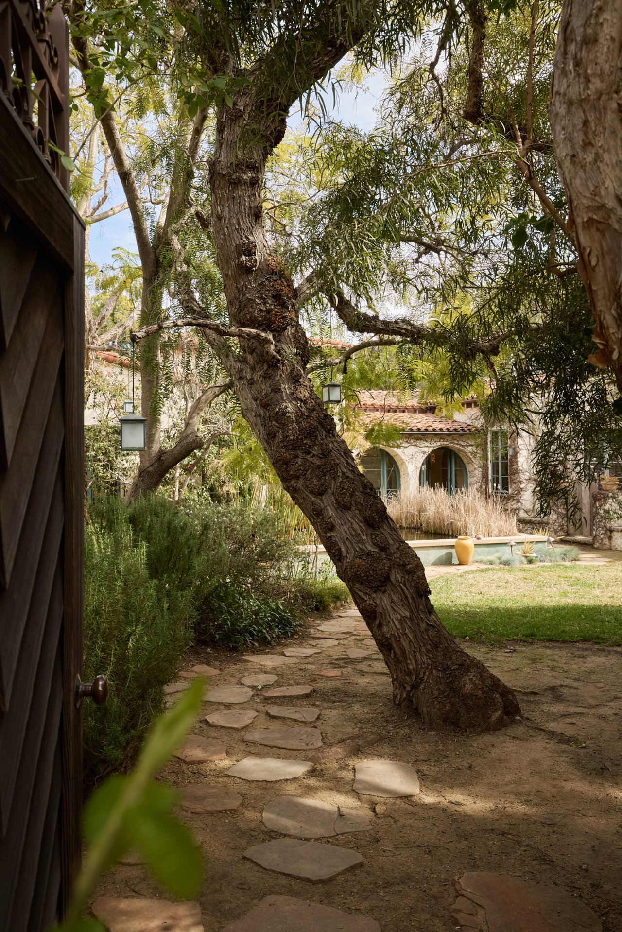 350 N Cliffwood Ave, Brentwood