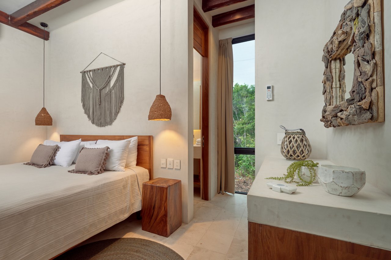 Casa David | 3BR Jungle Villa w/ Rooftop Pool