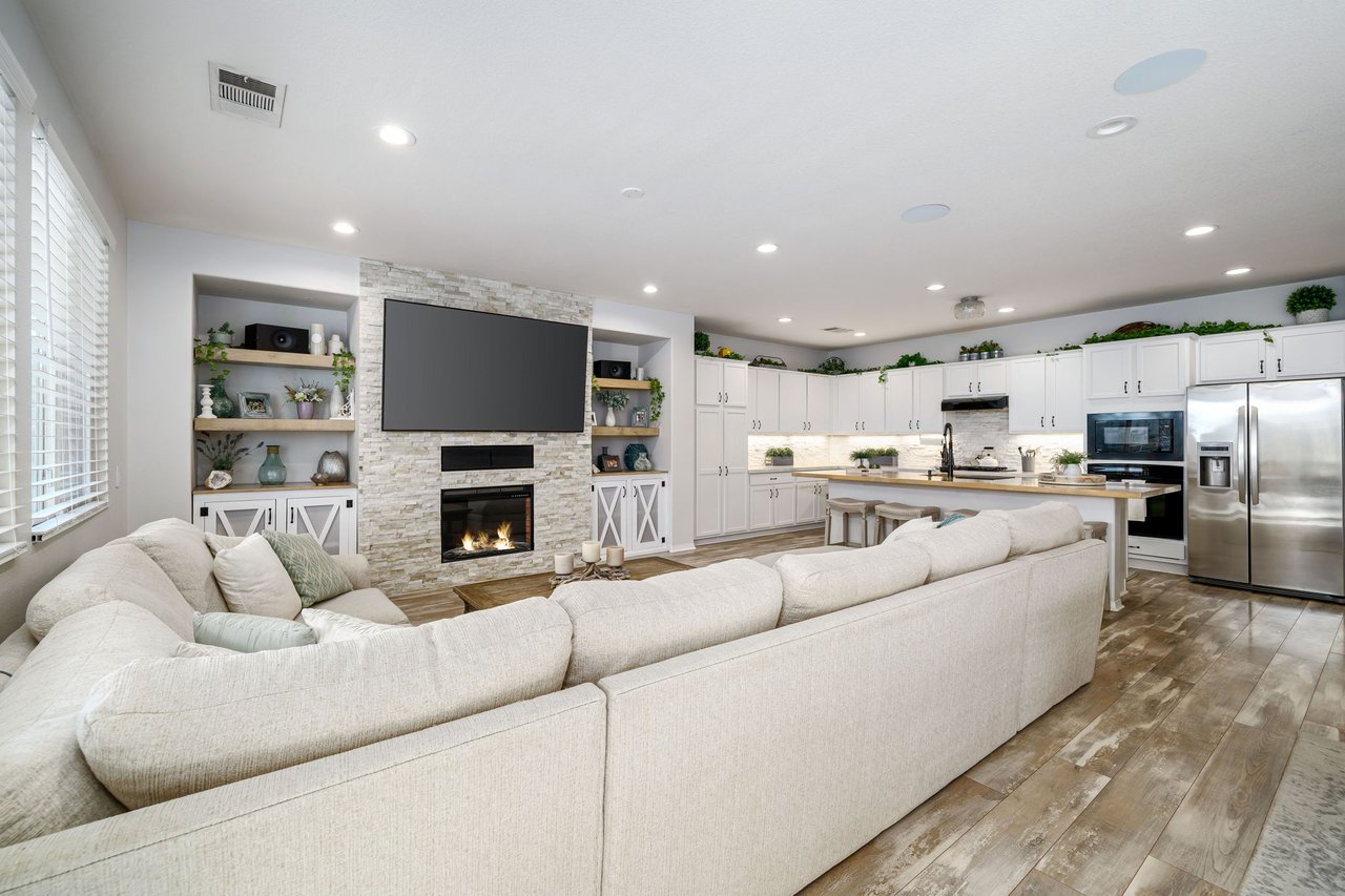 40432 Monza Court