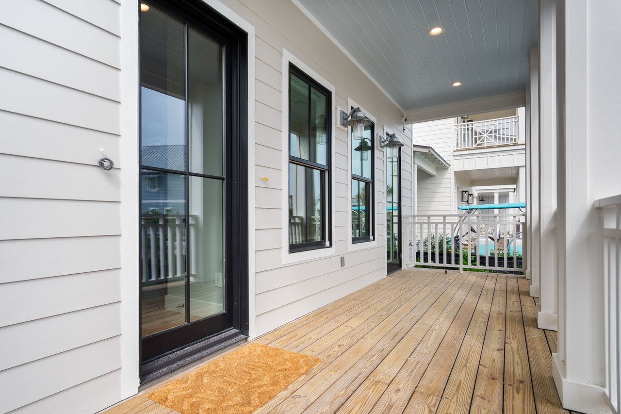 221 Teakwood Drive, Port Aransas, TX 78373