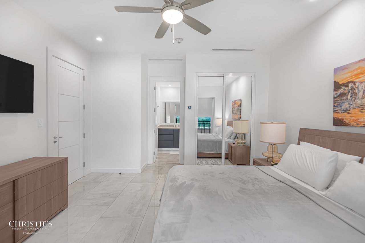 Vista Las Palmas – Executive Oceanfront Penthouse 11B