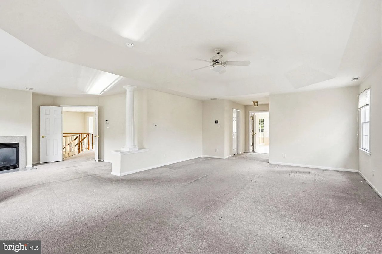 950 Bortons Landing Rd