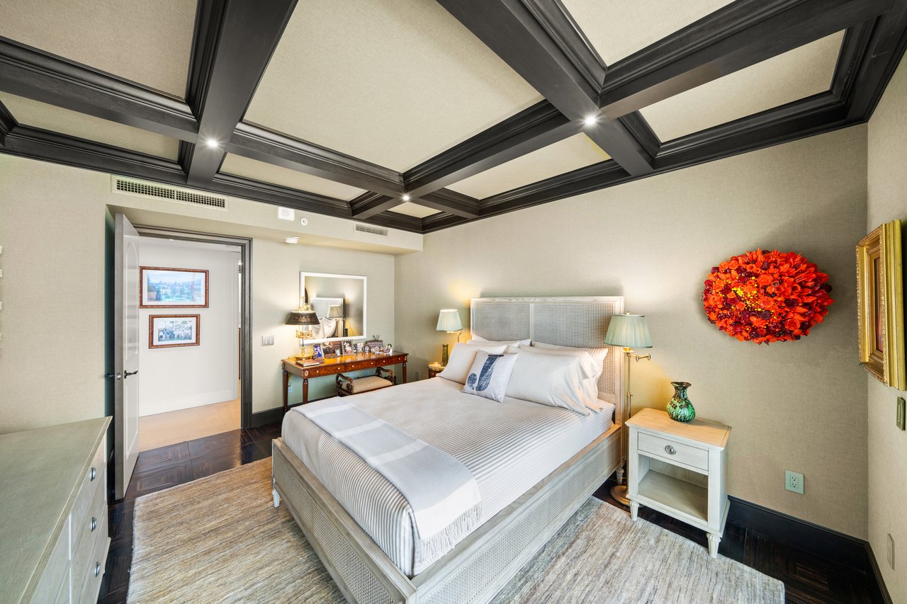 6000 Island Blvd # 1803