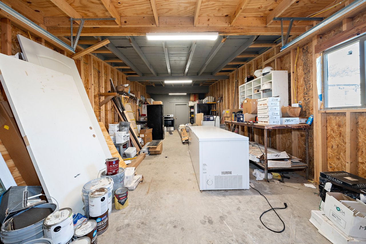 Waco Drive STR & Mixed-Use Investment