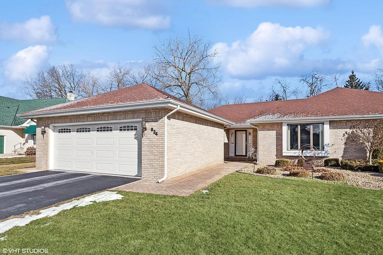 934 Troon Ct