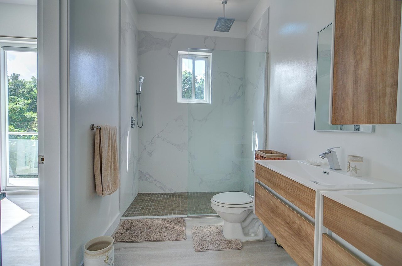 Stunning 1 Bedroom With Ocean View