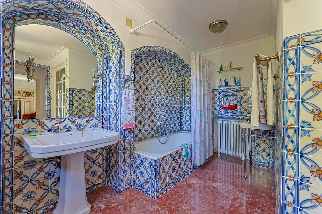 Magnificent 17th-Century Palace with  76,400 m² Estate Near Coimbra