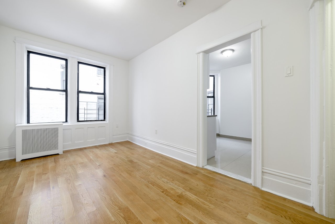 4103 Seventh Avenue Unit: 3E